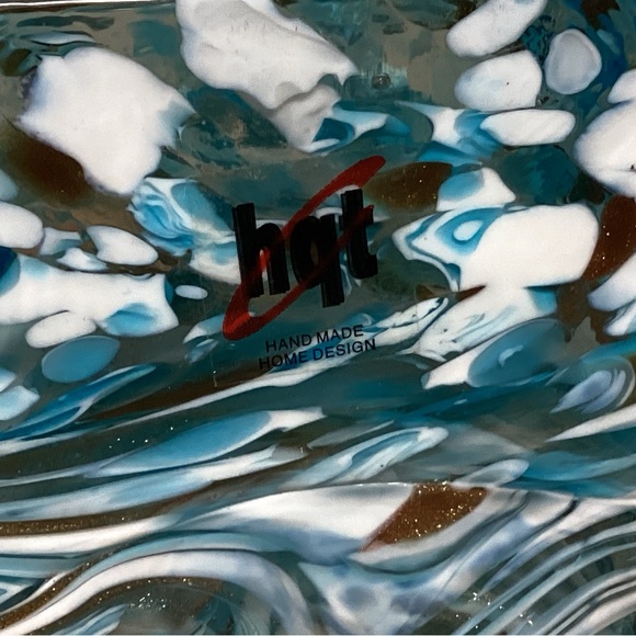 🔵 HQT Hand Blown Glass Art Cube Paperweight - Hand Made Home Design - Ocean Blue - Picture 6 of 11